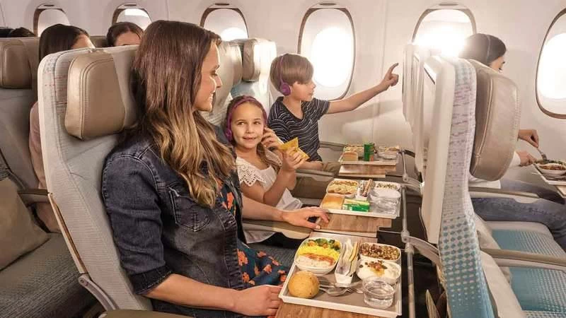Emirates spent Dh14.6 million a day on passenger meals in 2025-26