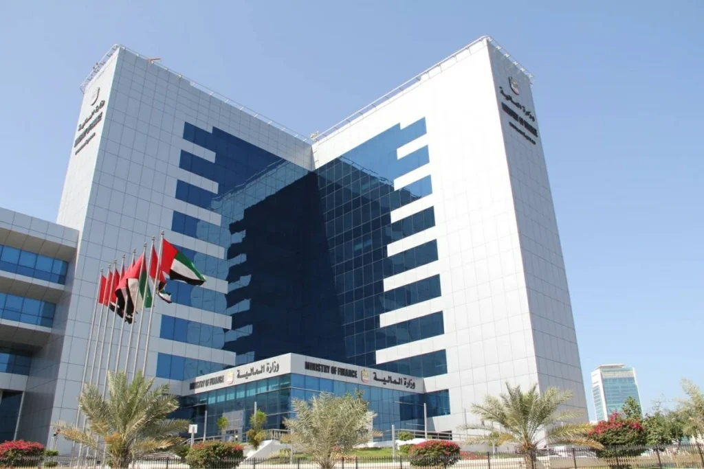 «المالية» تمدد تطبيق تسهيلات الأعمال الصغيرة لضريبة الشركات