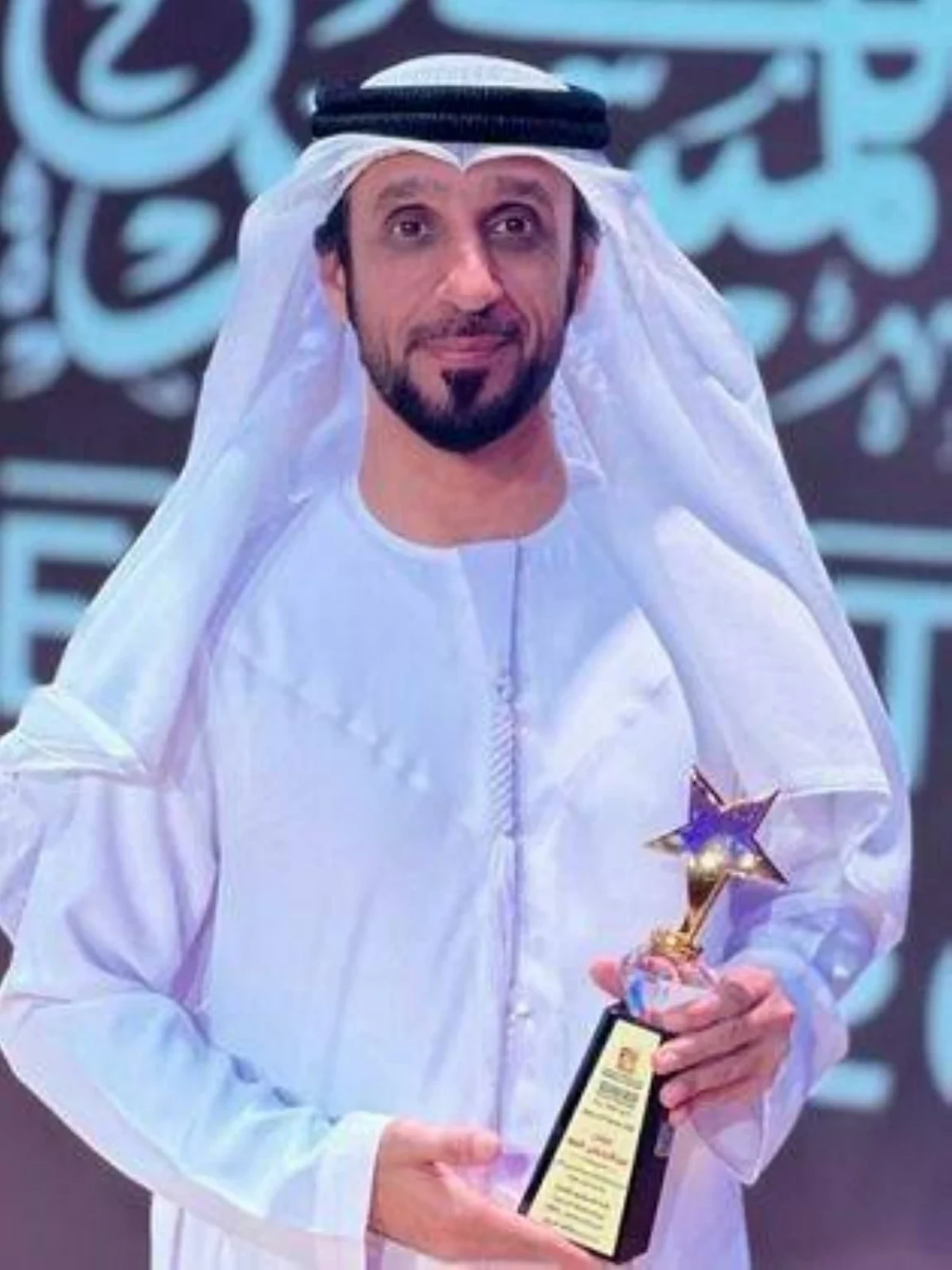 عبد الرحمن الملا: أجر الممثل في التلفزيون يساوي ميزانية عرض مسرحي
