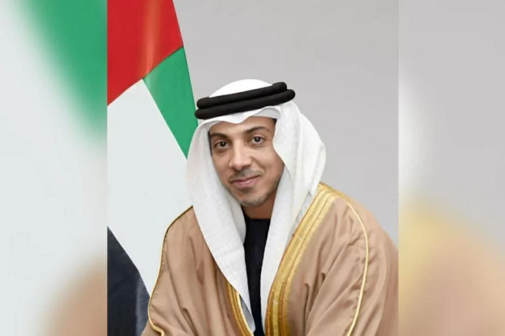 منصور بن زايد: نسأل الله أن يحفظ وطننا وأهله ولمنطقتنا والعالم السلام