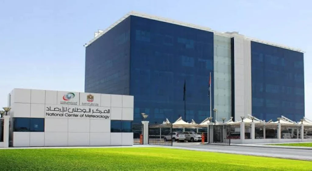 الإمارات.. أمطار حتى الخميس وفرص استمرارها السبت