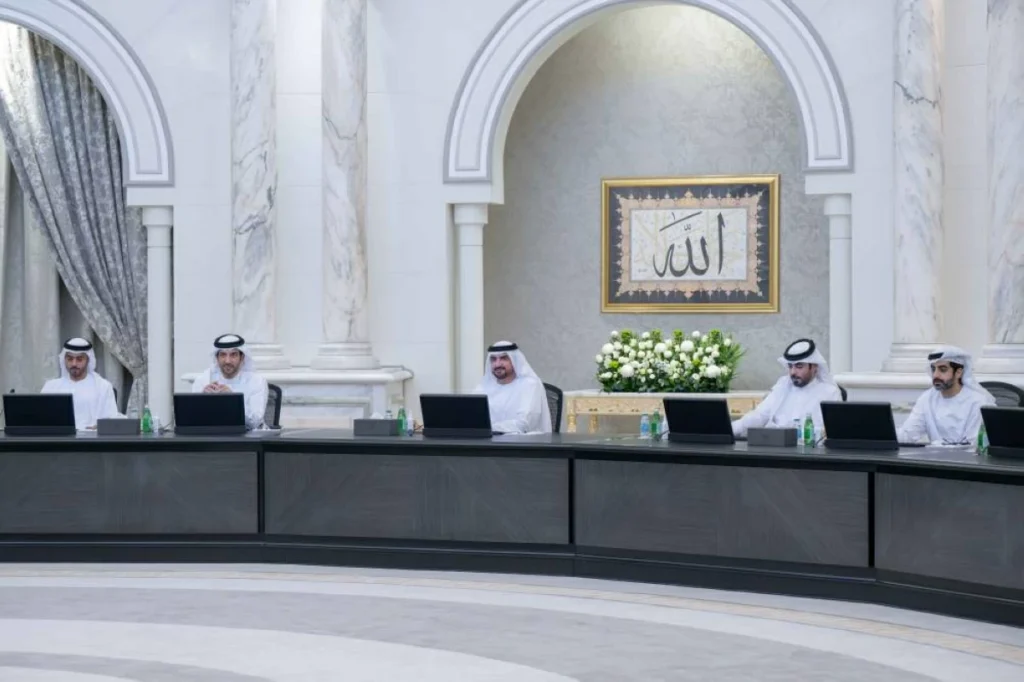 «تنفيذي الشارقة» يعتمد الهيكل التنظيمي لهيئة المطار