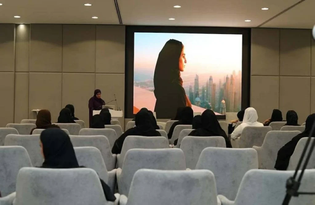 «مع أمهاتنا ويدّاتنا» في إسلامية دبي