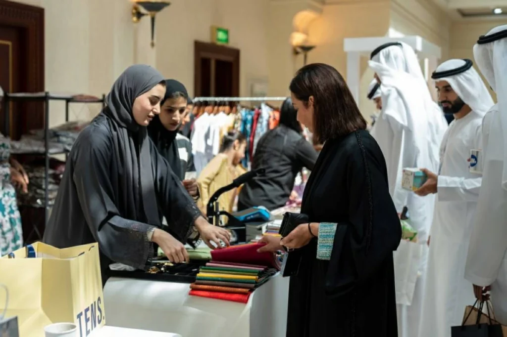 45 % من الكوادر الإماراتية في «أبوظبي للتنمية» مواطنات