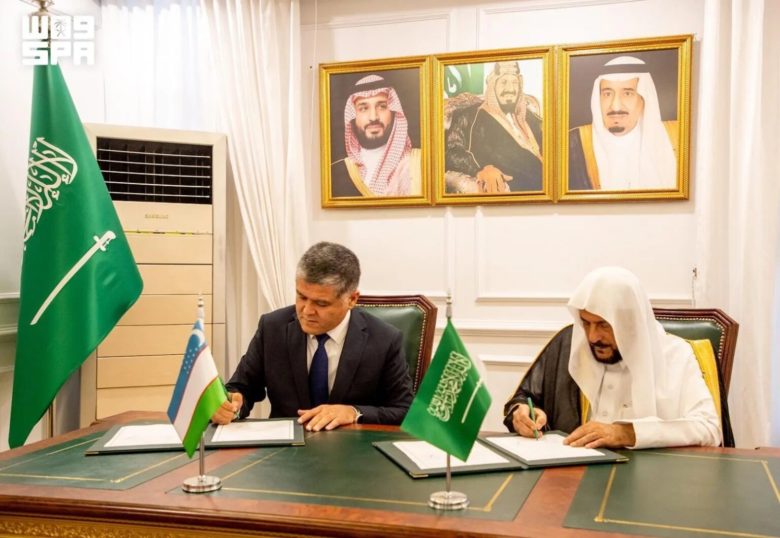 Islamic Affairs Ministry, Uzbek Committee for Religious Affairs Sign Executive Program for MoU in Islamic Affairs
