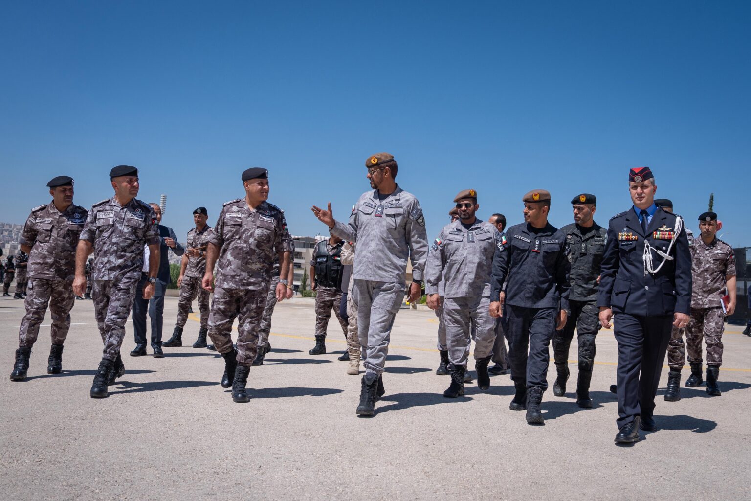 National Guard Commander visits Jordanian Gendarmerie, Civil Defence