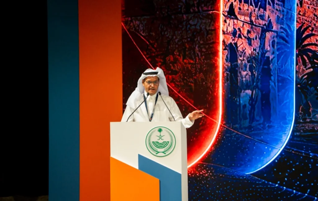Saudi media must prioritize accuracy and objectivity over speed, says Jameel Altheyabi