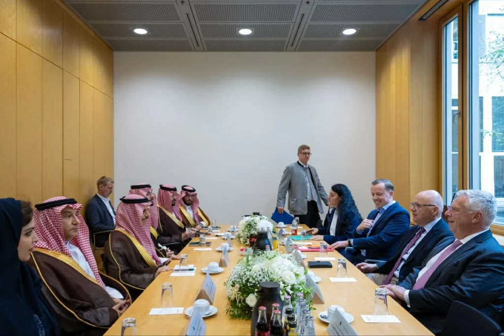 Saudi FM discusses Middle East crises, peace efforts with German MPs