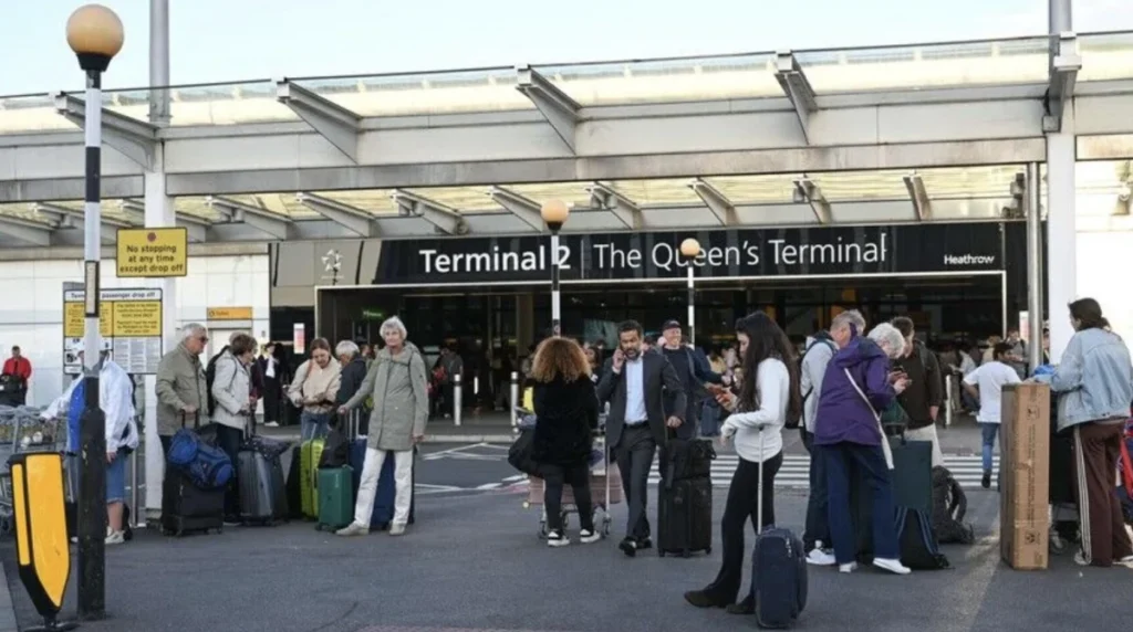 UK military aircraft data blamed for air traffic control failure: Report