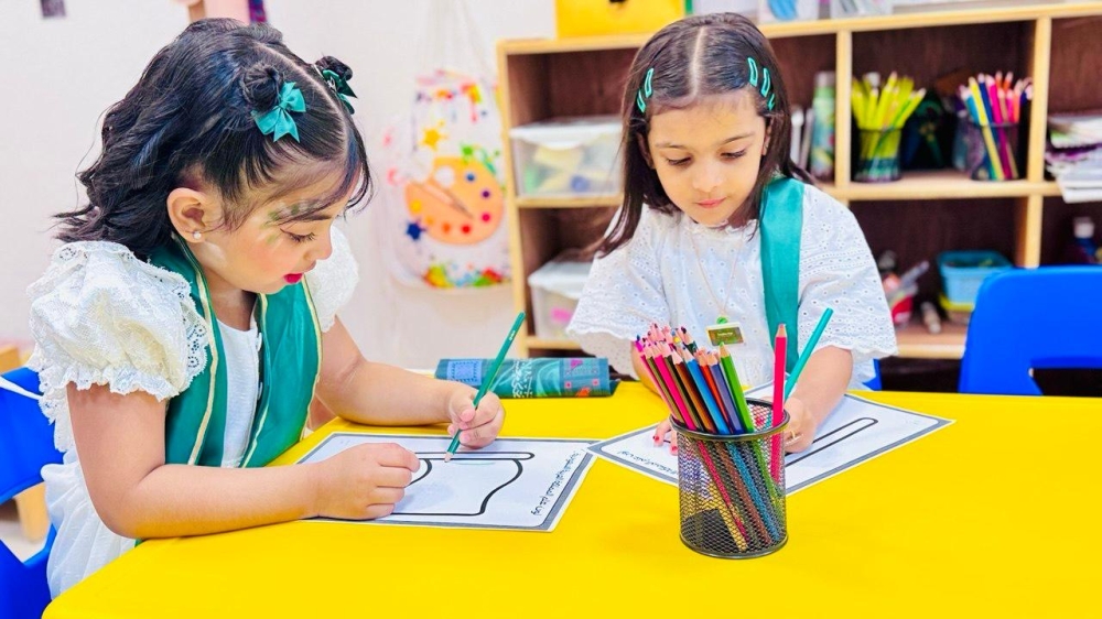 700 ألف طالب يتفاعلون.. احتفالات وطنية في 2200 مدرسة بجدة