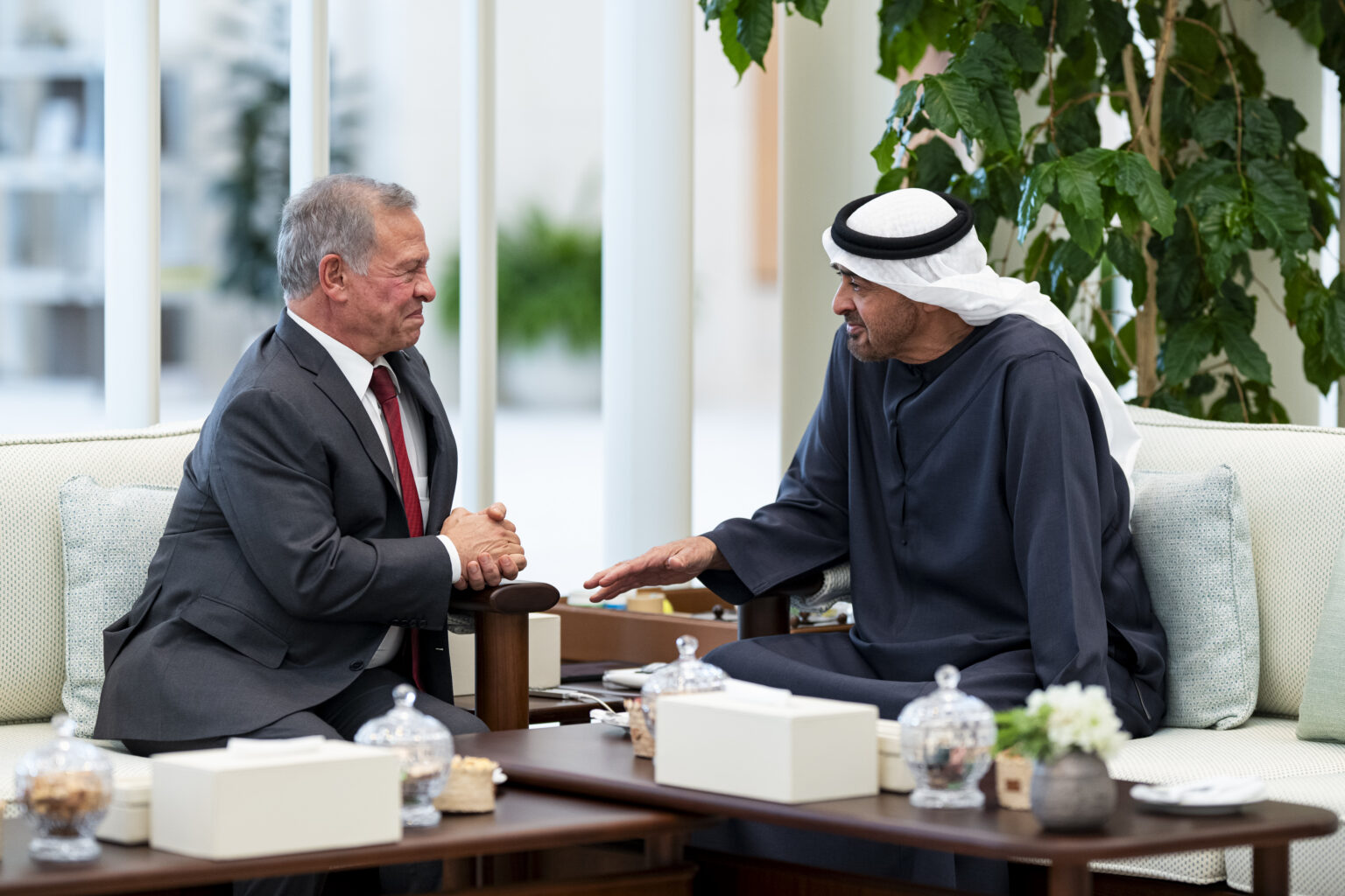 UAE President and King of Jordan discuss bilateral relations and regional developments