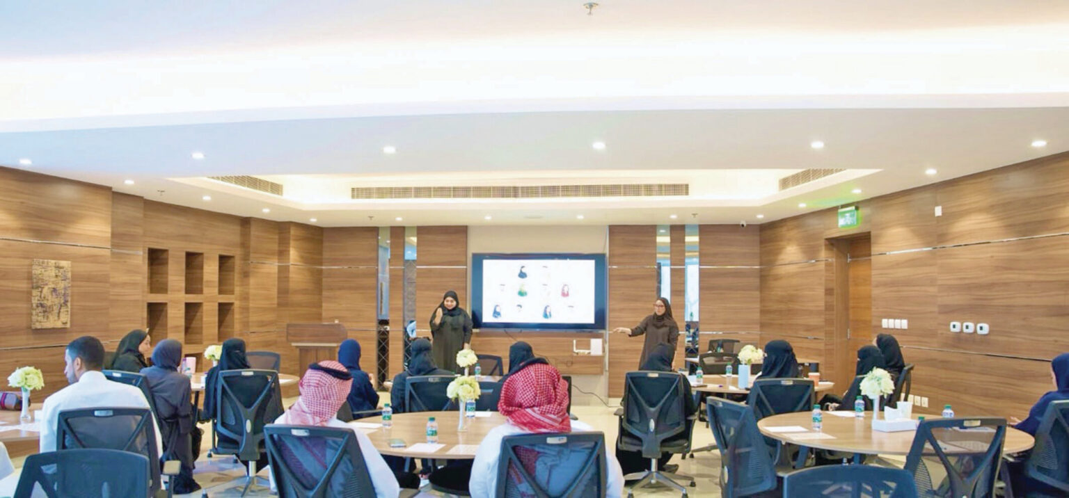 "صم الشرقية".. برامج تدريبية ومبادرات مجتمعية