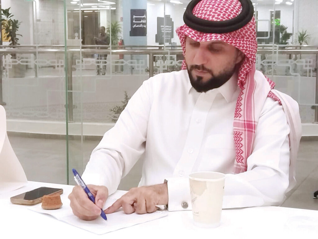 تدشين نادي «القراءة» في الدمام