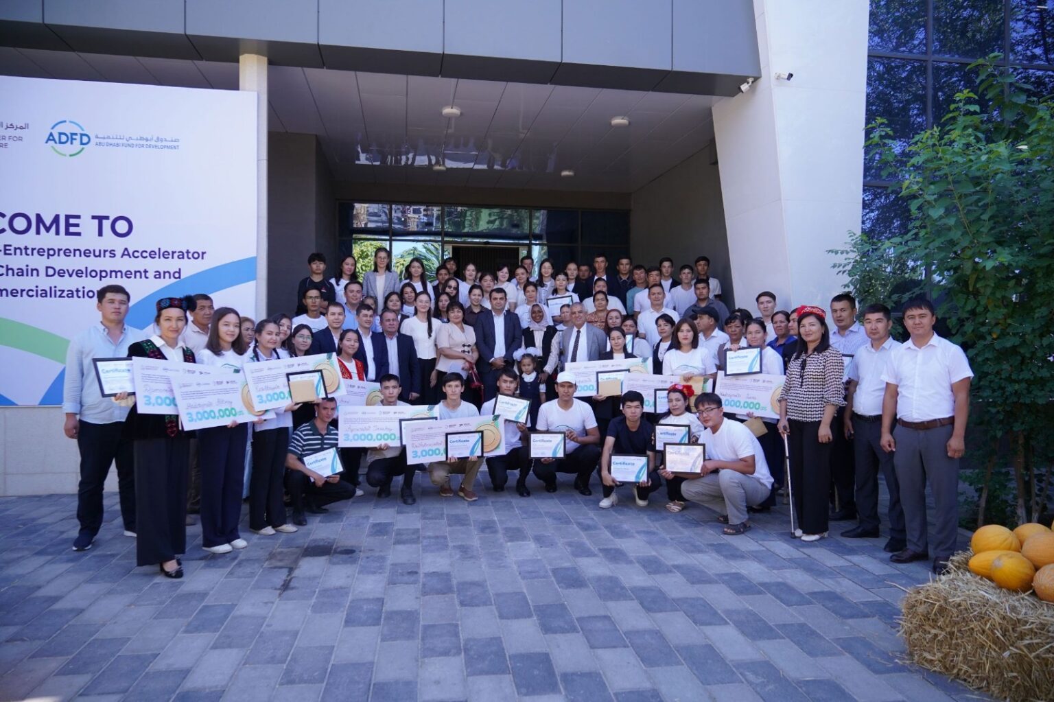 ICBA marks UN South-South Cooperation Day with farmers’ and Agro-Entrepreneurs Accelerator graduation