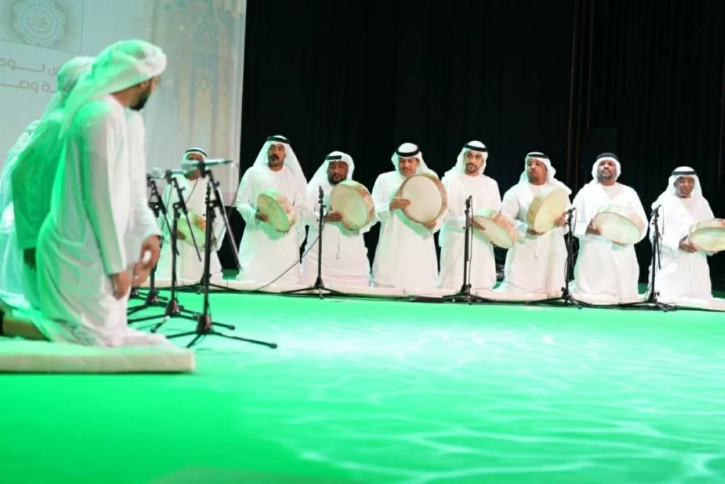 «المالد».. نور الهدى في ندوة الثقافة