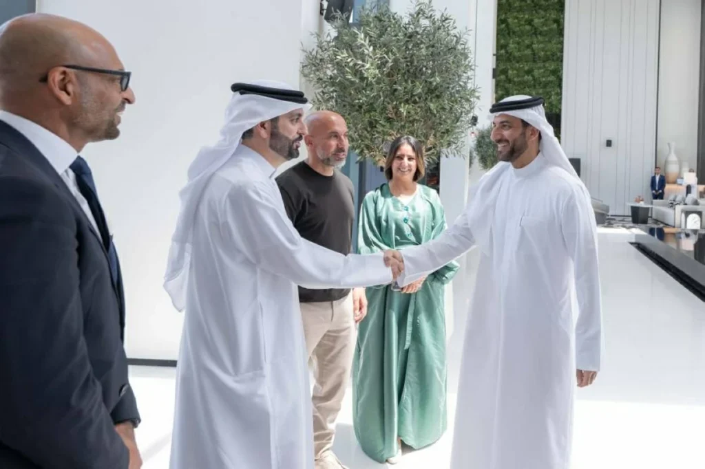 سلطان بن أحمد القاسمي يفتتح فندق “فيدا الجادة”