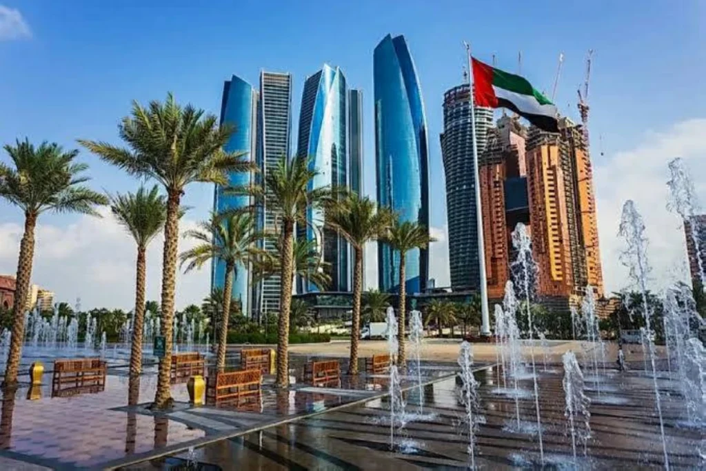 “ستاندرد آند بورز”: الإمارات قوة مالية ودين منخفض