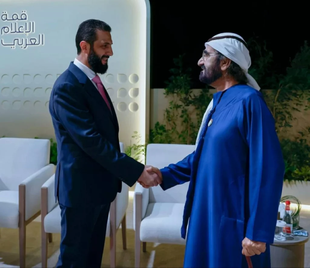 محمد بن راشد مستقبلاً الشرع: نفرح بعودة سوريا لطريق التنمية
