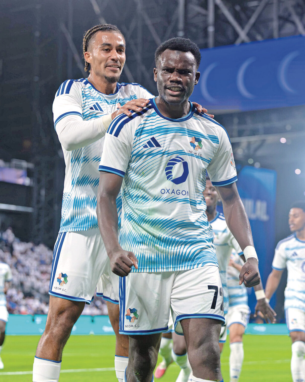 طموح نيوم يهزم نجوم الهلال