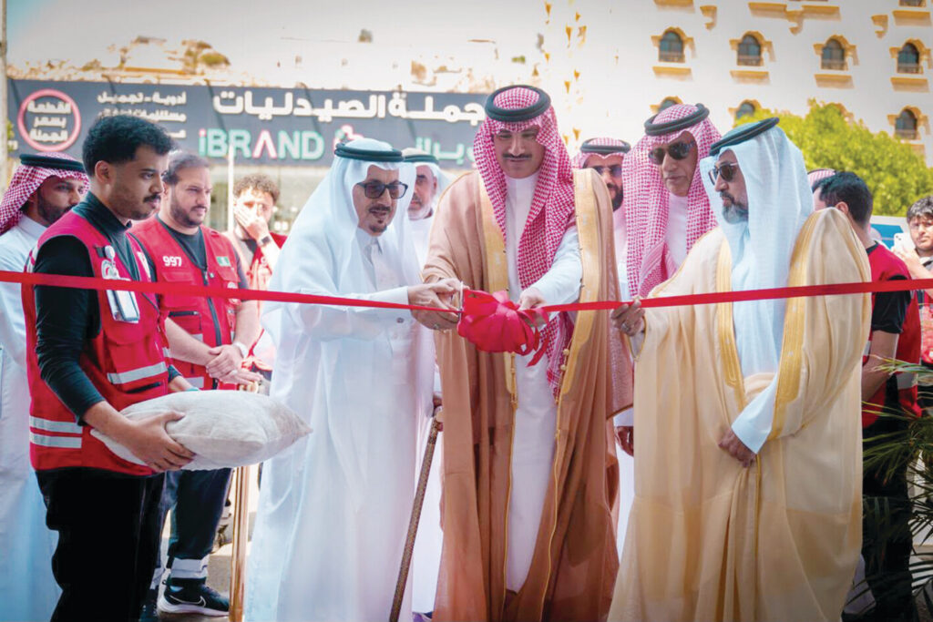 محافظ بلجرشي يفتتح مركز الإسعاف المطور