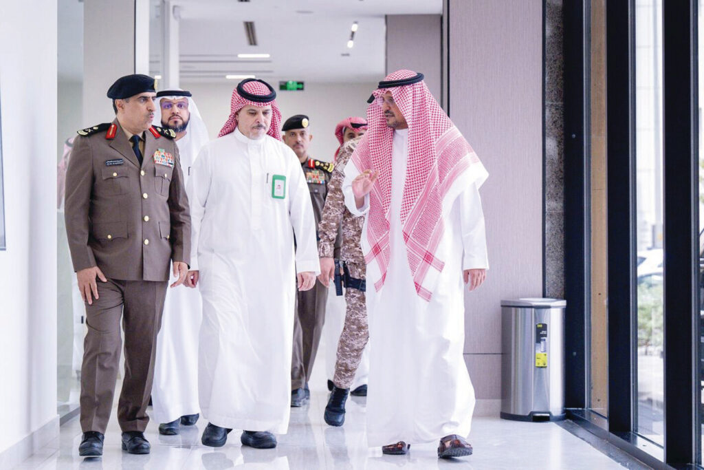 فهد بن سعد يطّلع على منظومة العمل والجاهزية «صحة القصيم»