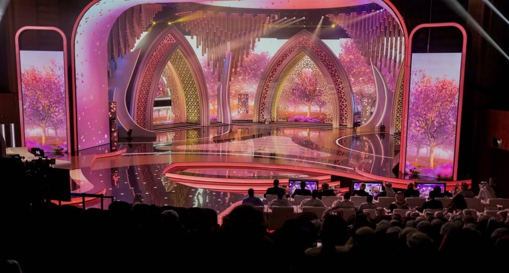 مقابلات برنامج "أمير الشعراء" تنطلق بعد غد