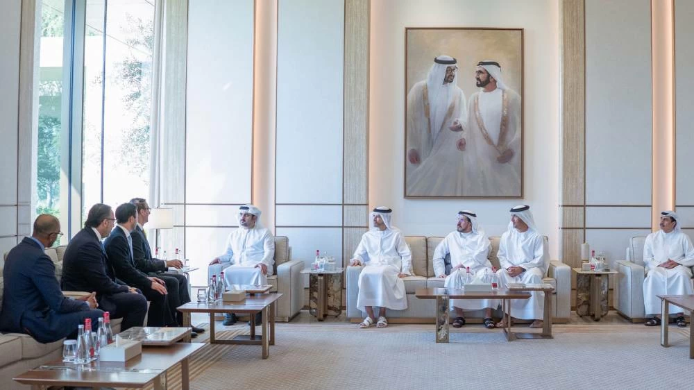Sheikh Maktoum bin Mohammed Meets CVC Marathon Chairman to Boost Dubai Investment and Asset Management Ties