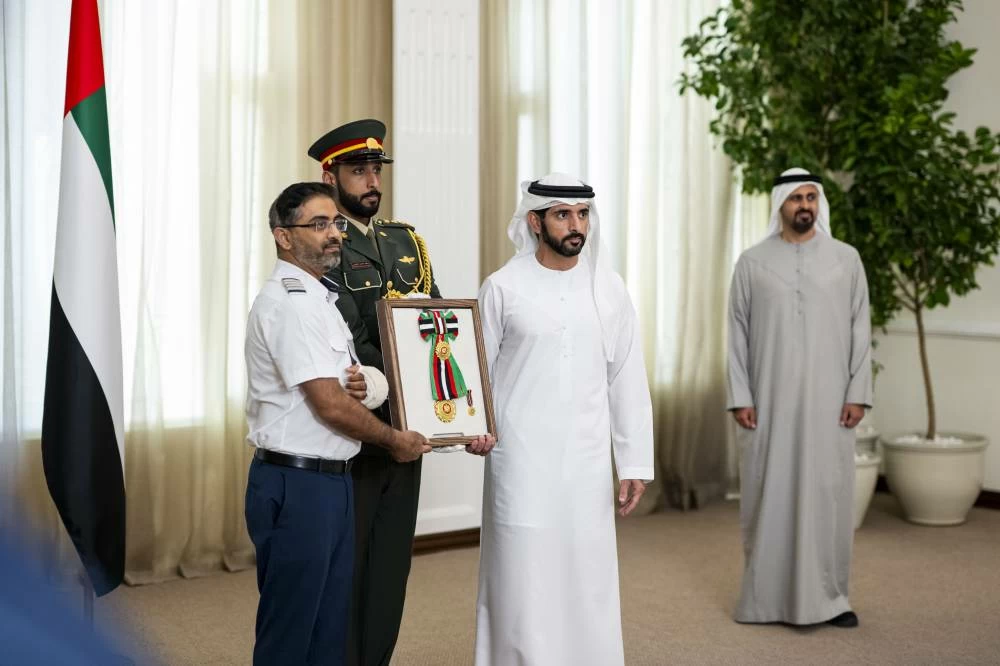 UAE President confers First Class Order of Zayed II on flydubai crew