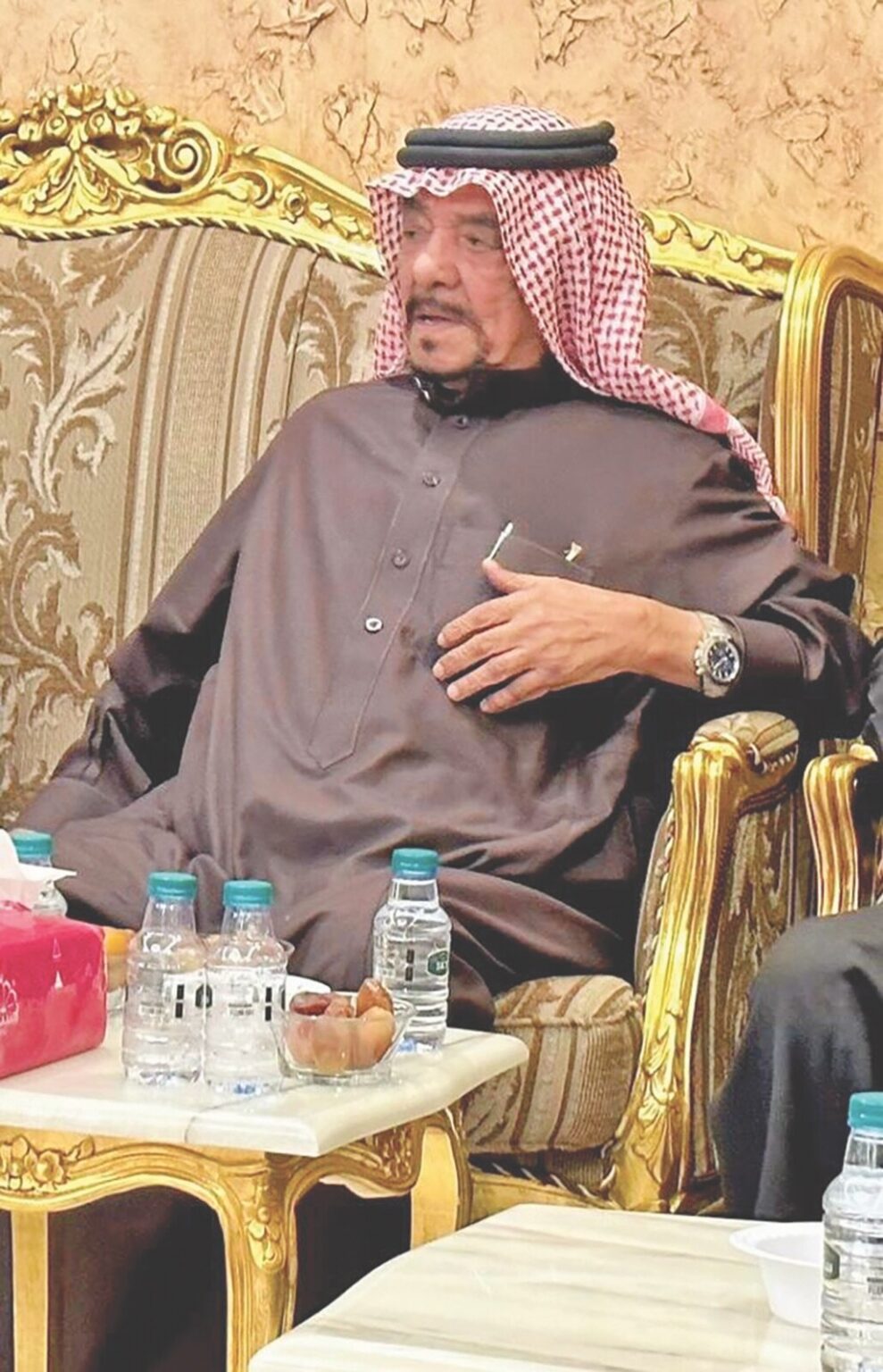 الحكم عبدالرحمن الموزان إلى رحمة الله