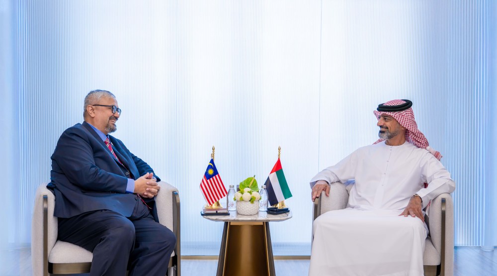 عمار بن حميد يستقبل سفير ماليزيا