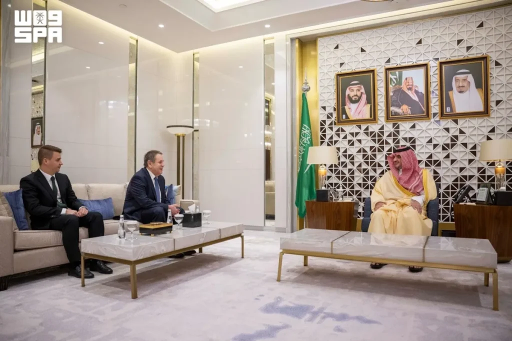 Interior Minister receives outgoing Russian ambassador to Saudi Arabia