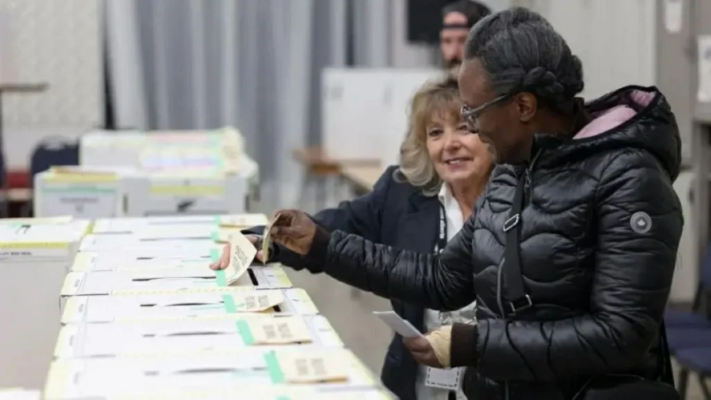 Alberta rejects plan for referendum to leave Canada