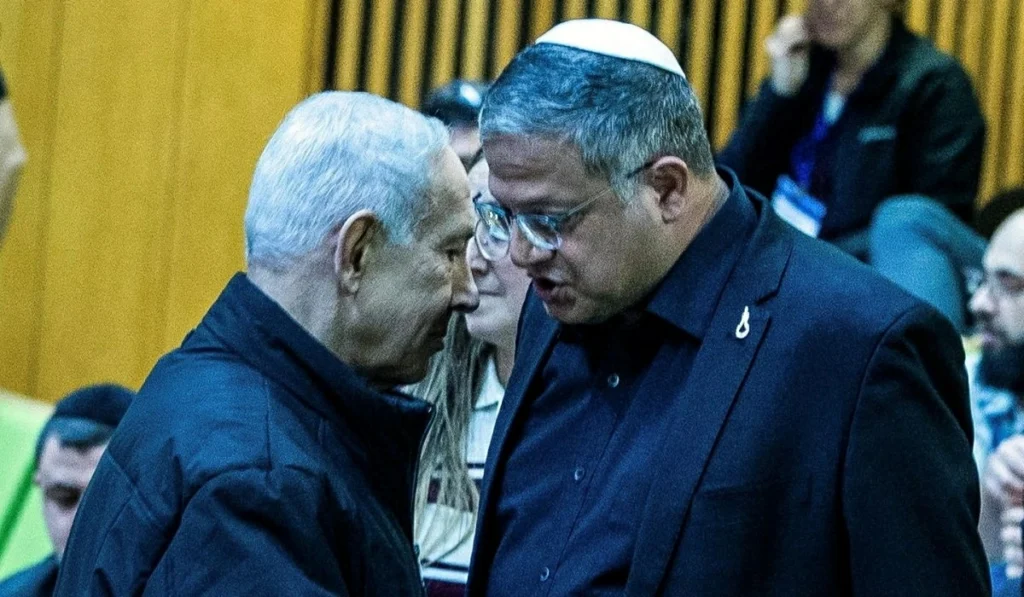 Israeli defense minister denies Netanyahu-IDF rift over Iran attack plans