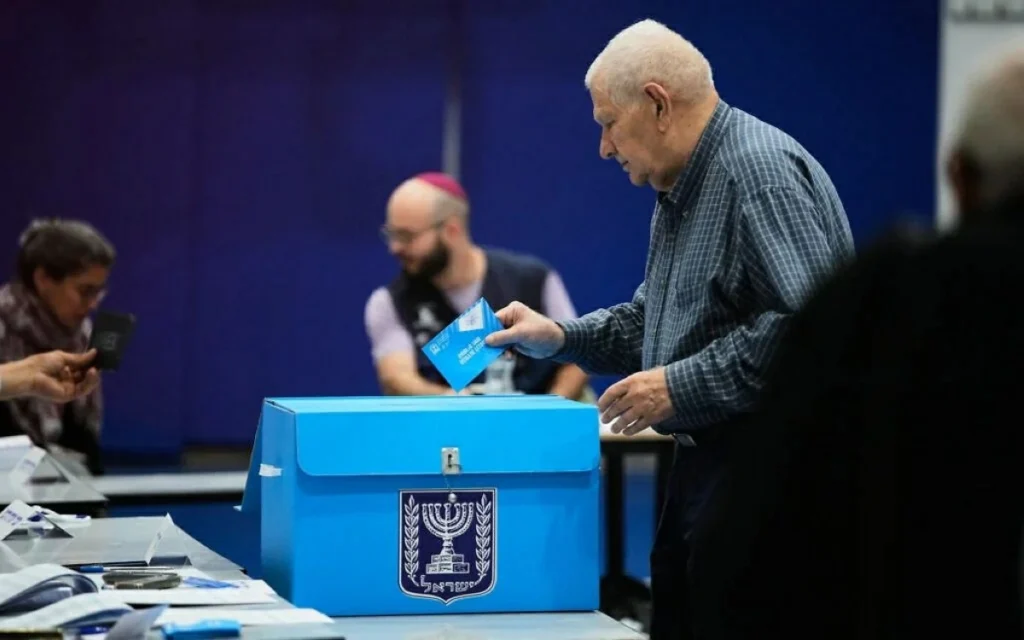 Israelis head to polls in parliamentary elections