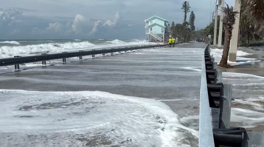 Isaias brings flood, tornado threats across US Southeast after Florida landfall