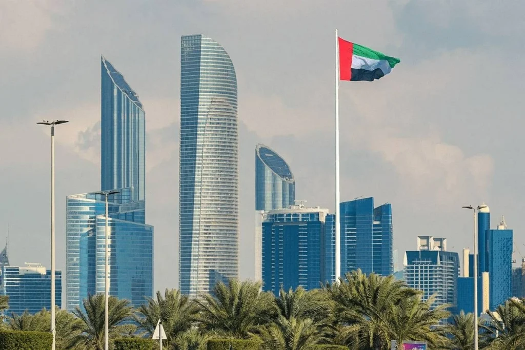 «كورسيرا»: الإمارات السادسة عالمياً في الجاهزية للذكاء الاصطناعي
