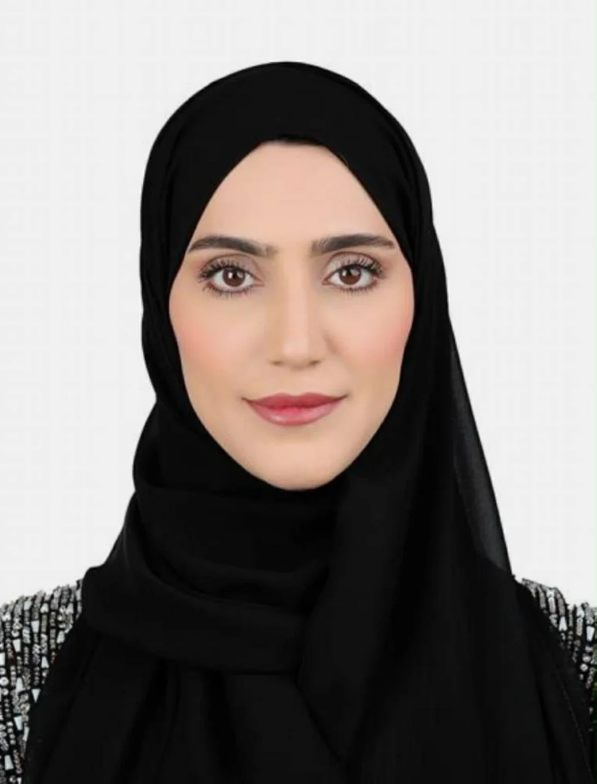 أخصائية اجتماعية: إحساس المسنّ بأنه ما زال مسموعاً أساس كرامته