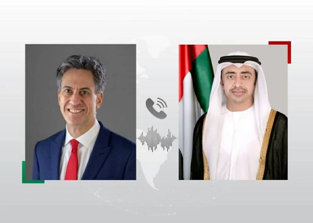 عبدالله بن زايد ووزير خارجية بريطانيا يبحثان التعاون