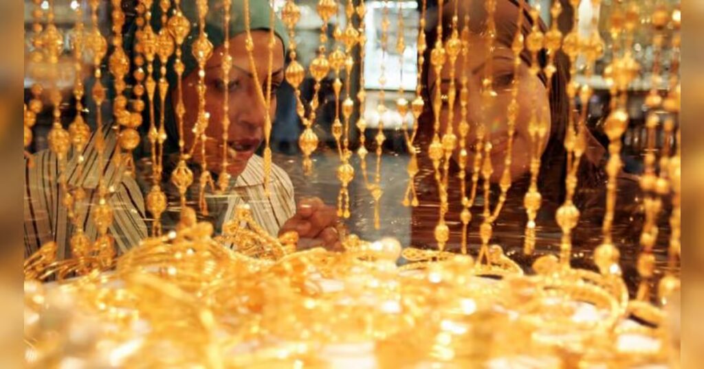 Dubai gold prices fall for fourth straight day as Iran war clouds rate outlook