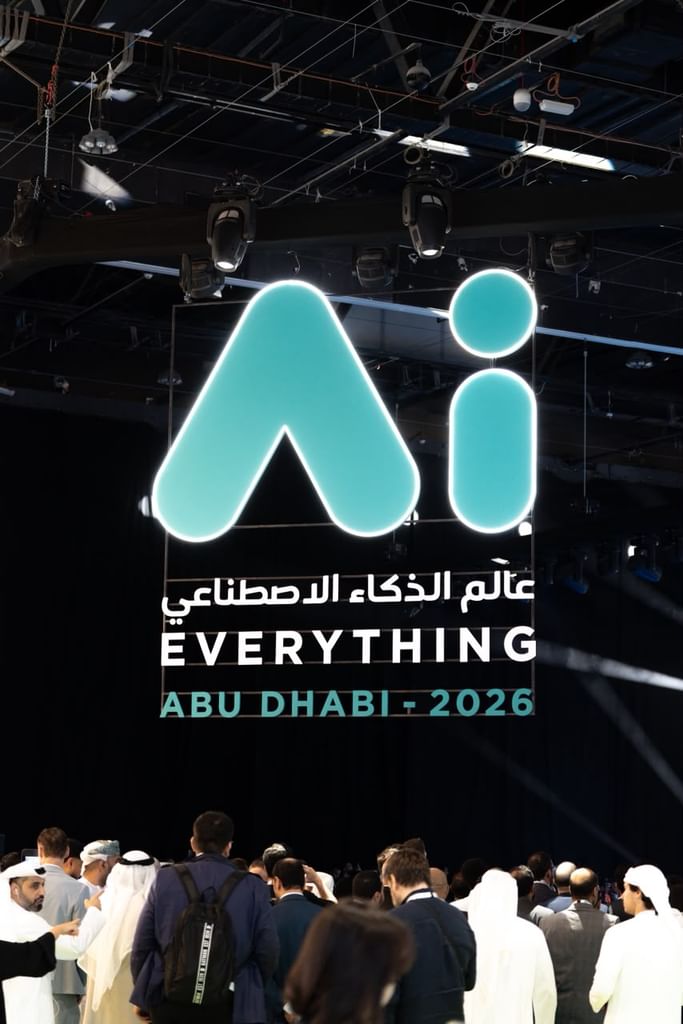 فيرست تيك تطوّر وكيلاً ذكياً للخدمات التأمينية