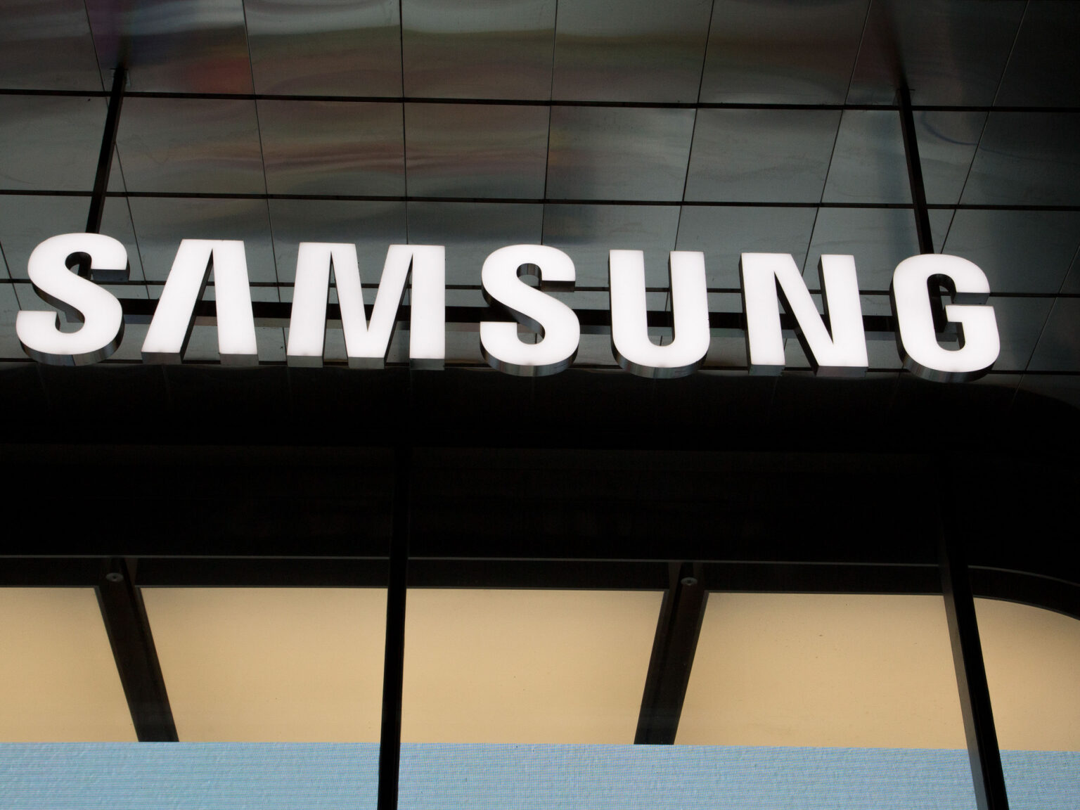 Samsung unveils next-generation memory strategies to enhance AI infrastructure