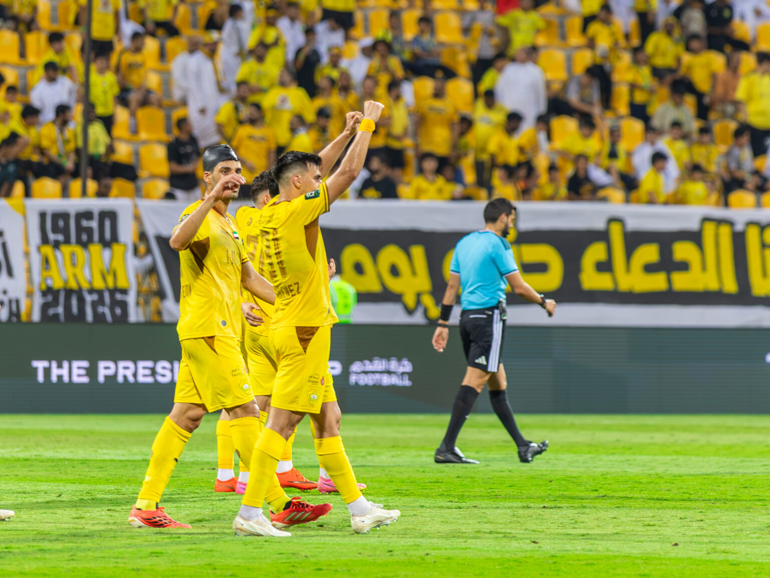 تأهل شباب الأهلي والجزيرة والوصل إلى ربع نهائي كأس رئيس الدولة