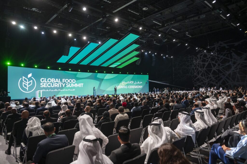 قمة الأمن الغذائي العالمي 2026 تبحث استدامة النظم الغذائية وتشهد إطلاق "طريق الحرير الأخضر"