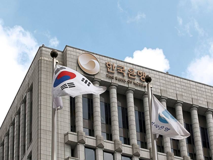 Bank of Korea holds key interest rate steady at 3%